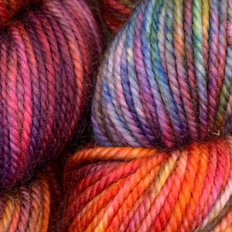 DK Variegated - Burlesque