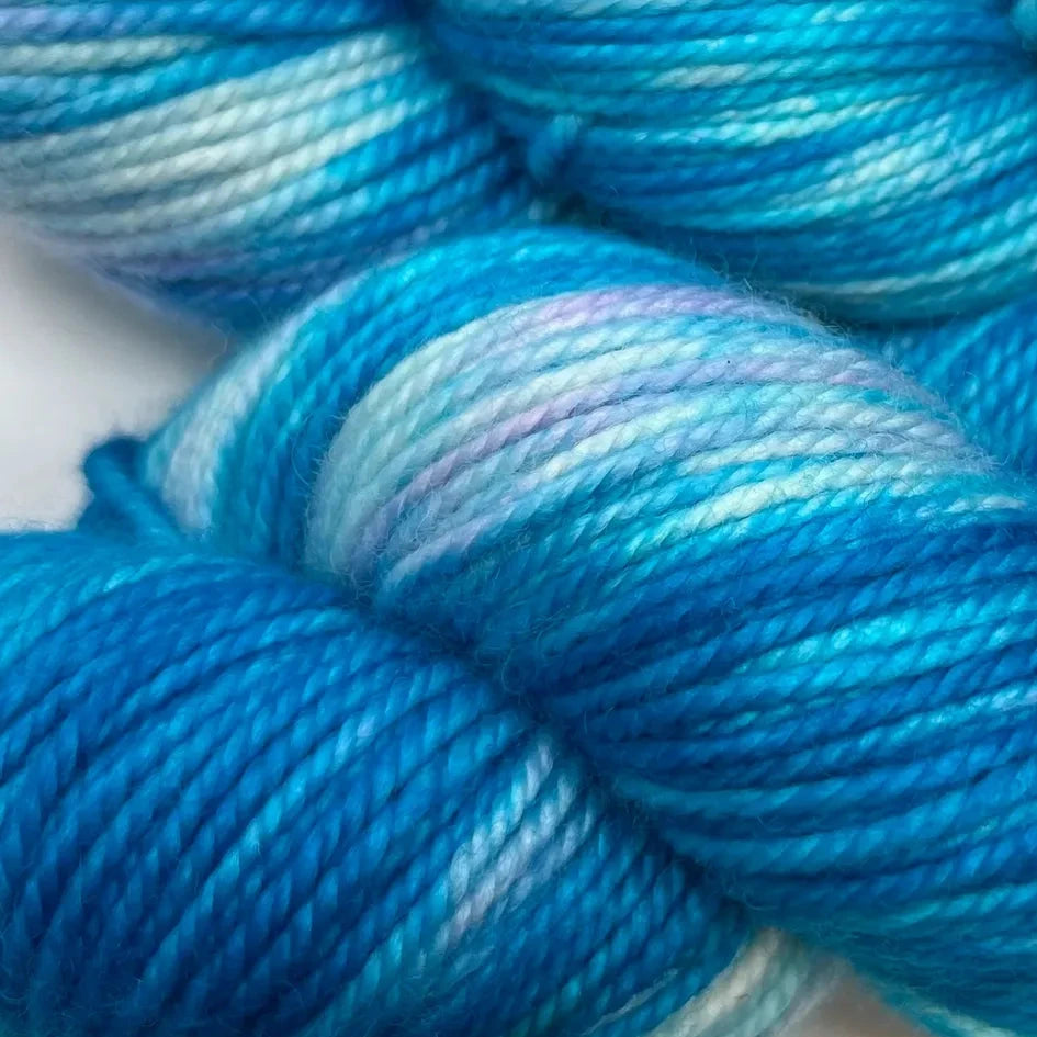 DK Variegated - Ice Wedding