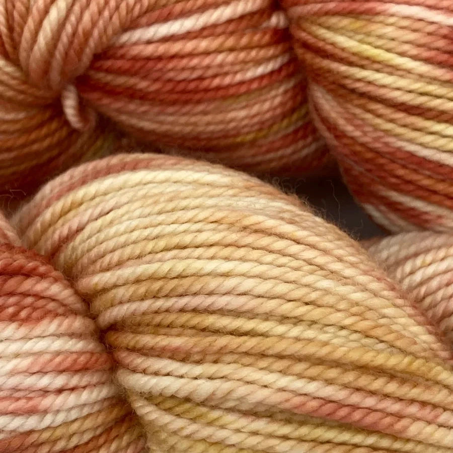 DK Variegated - Leila