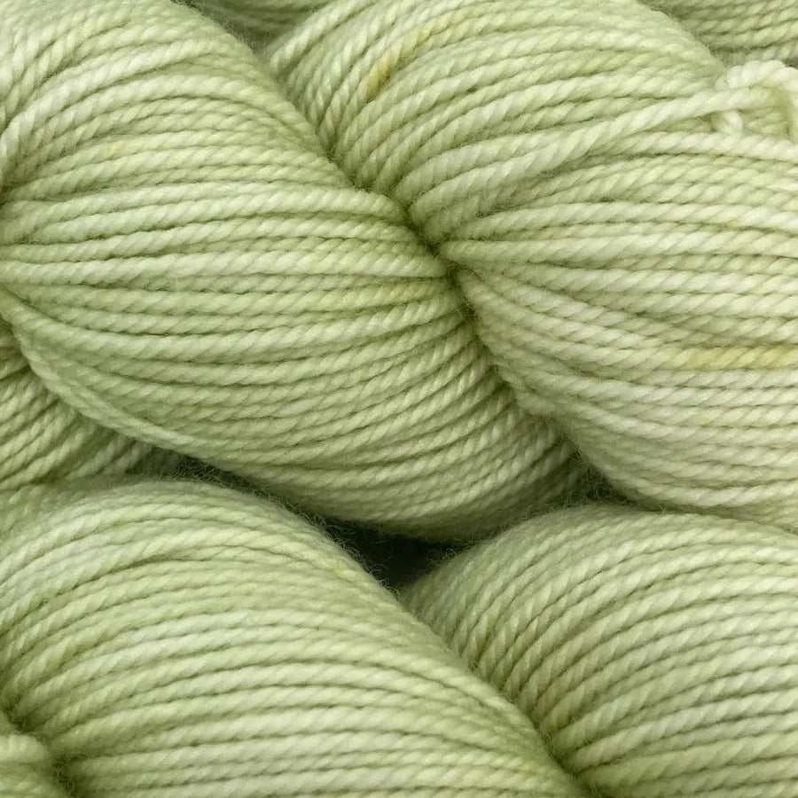 DK Semi-solid - Pale Green