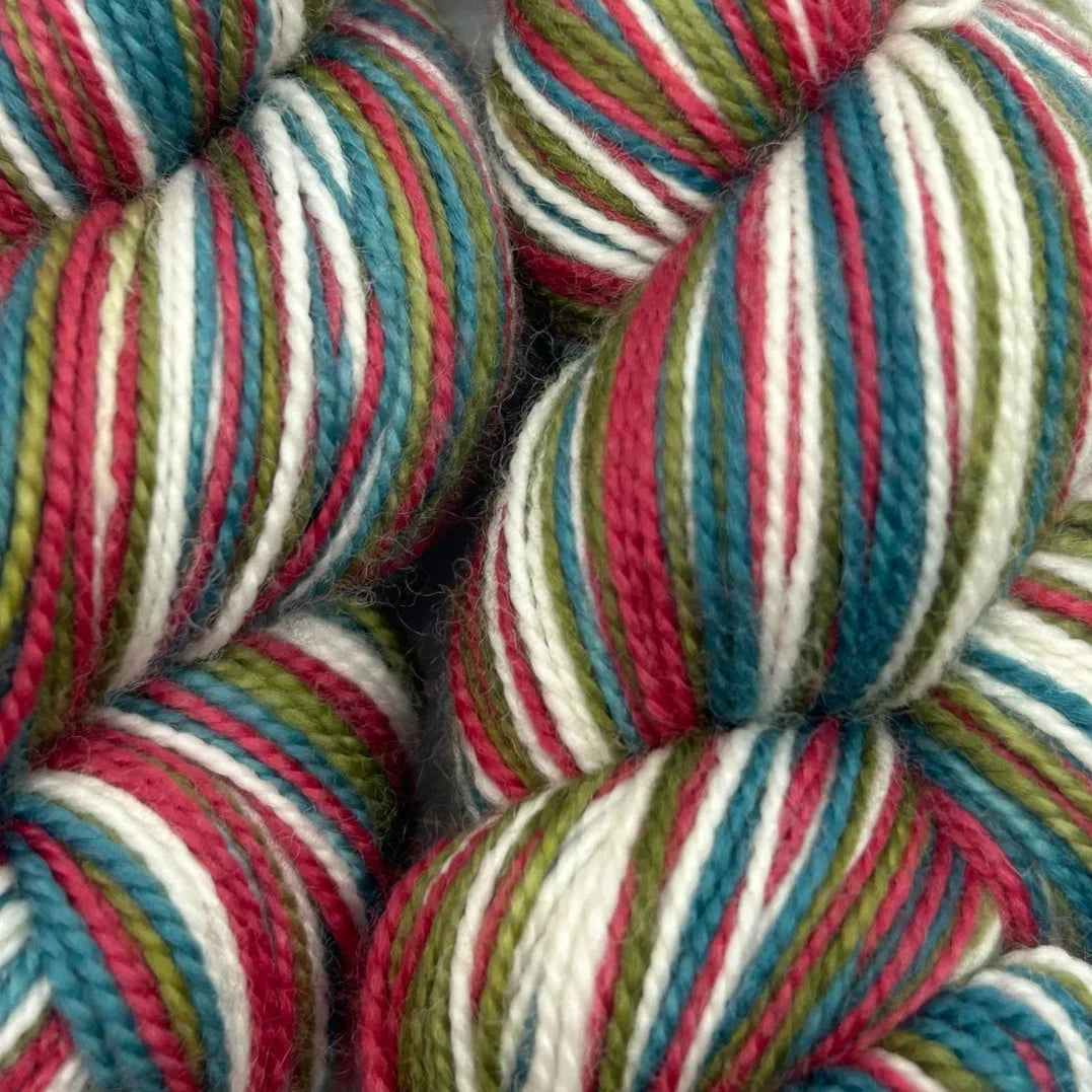 a close up of yarn