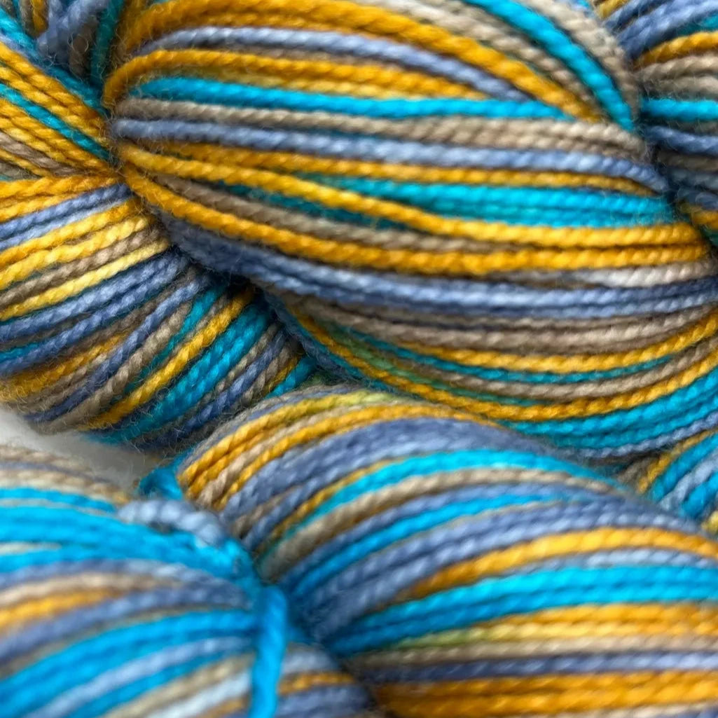 4 Ply Sock self striping - High Lineage