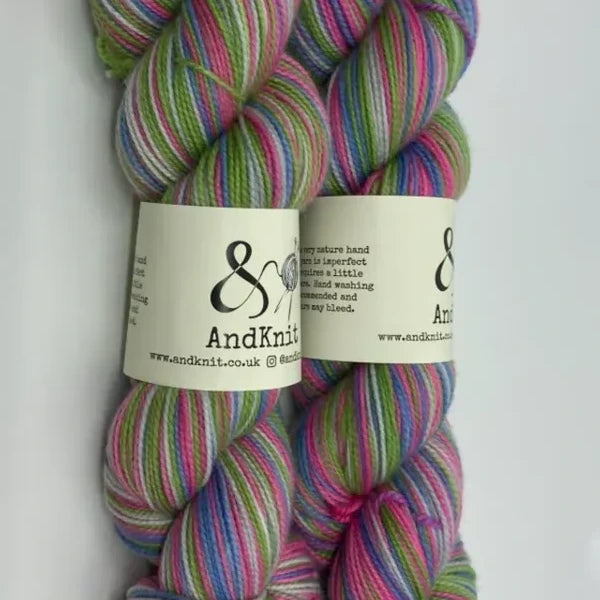4 Ply Sock self striping - Queen of the Fairies